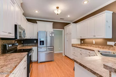 Kitchen - 644 Cornerstone Pl, Evans, GA 30809 photo 2 of 5