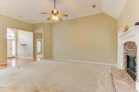 Living - 644 Cornerstone Pl, Evans, GA 30809 photo 3 of 4