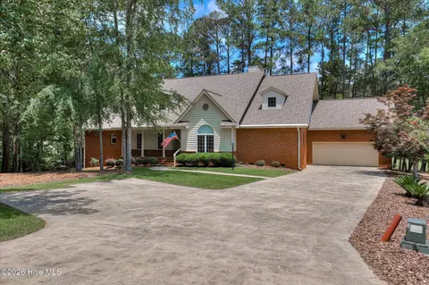 314 Palmer Ln, Mccormick, SC 29835