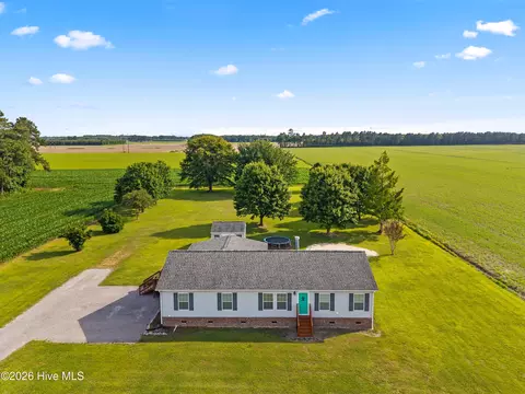741 Swamp Rd, Hertford, NC 27944