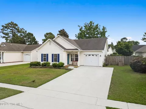 8594 Orchard Loop Rd NE, Leland, NC 28451