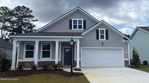 2072 Marietta Cir NW, Ash, NC 28420