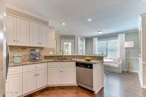 Kitchen - 4668 La Pointe, Evans, GA 30809 photo 3 of 6