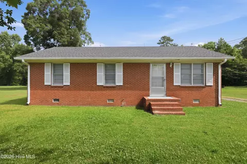 3236 Grainger Station Rd, Kinston, NC 28501