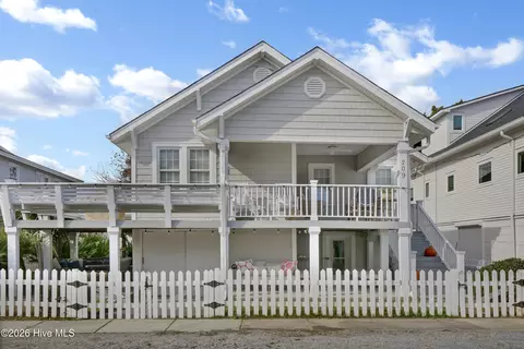 209 Channel Dr N, Wrightsville Beach, NC 28480