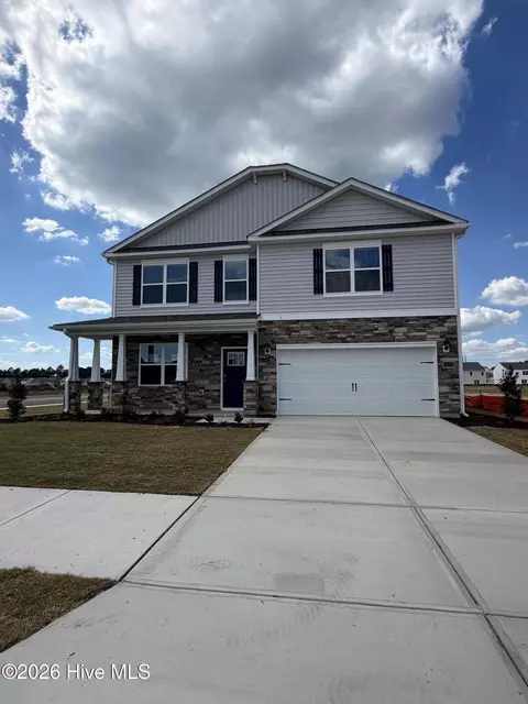 4050 Montford Dr, New Bern, NC 28562