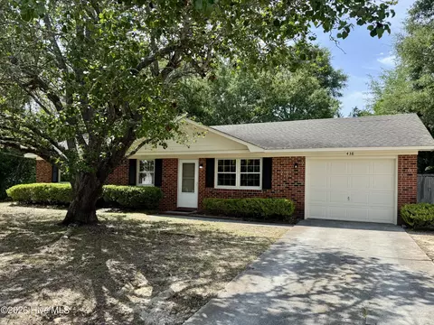 438 Sausalito Dr, Wilmington, NC 28412