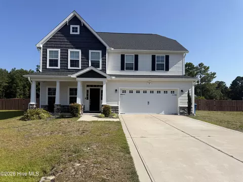 137 Evergreen Forest Dr, Sneads Ferry, NC 28460