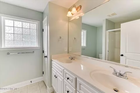 Bath - 2110 Red Maple Trce, Evans, GA 30809 photo 1 of 3