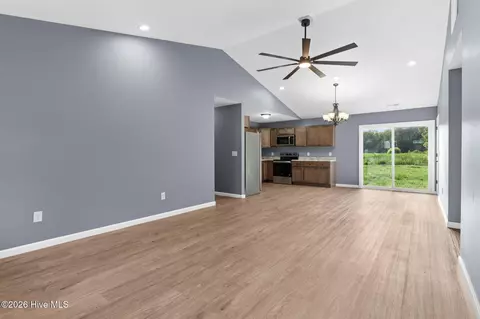 Living - 216 Hc Powers Rd, Wallace, NC 28466 photo 1 of 2