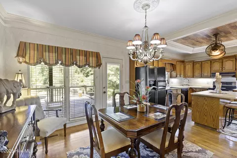 Dining - 3287 Surrey Rd, Thomson, GA 30824 photo 3 of 4