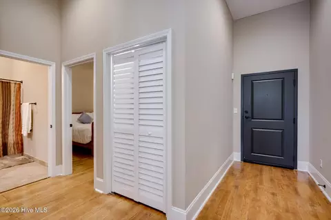 Entry Way - 936 Broad St, Augusta, GA 30901 photo 4 of 4
