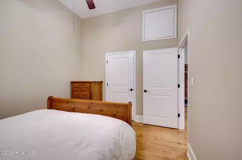 Bedroom - 936 Broad St, Augusta, GA 30901 photo 2 of 2