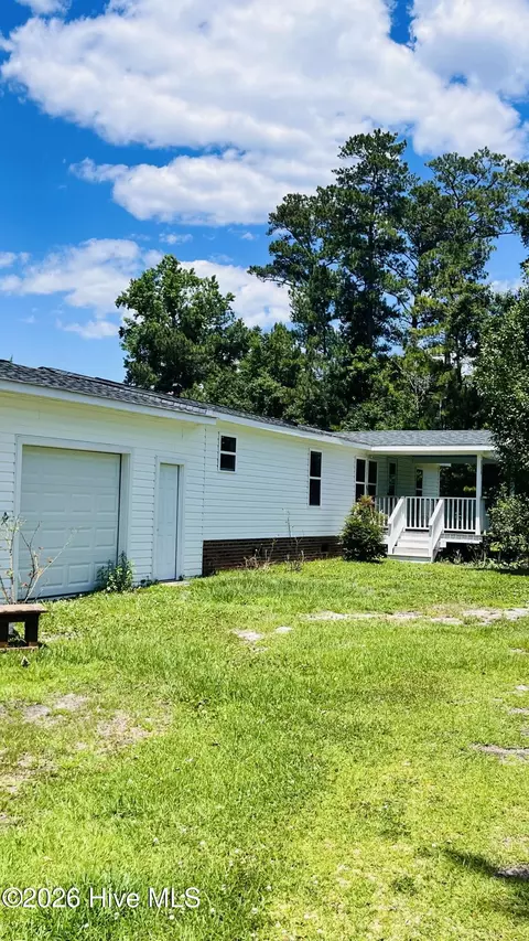 3201 Oakley Cir, Castle Hayne, NC 28429