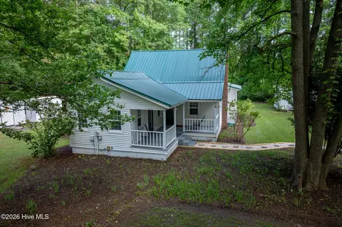 495 Holly Shelter Rd, Jacksonville, NC 28540