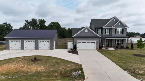 5010 Stone Creek Dr, Sims, NC 27880