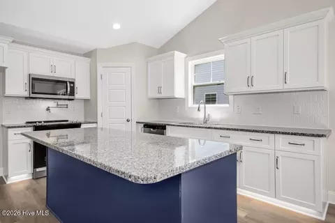 Kitchen - lot1 B Spencer Merritt, Rose Hill, NC 28458 photo 5 of 8