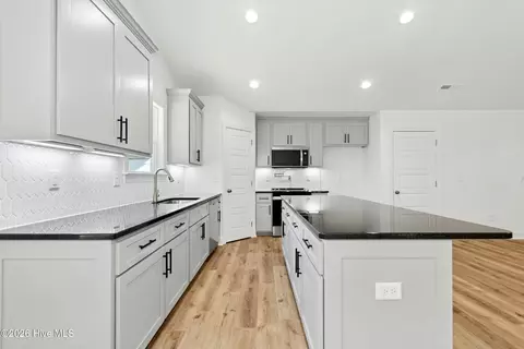 Kitchen - lot1 B Spencer Merritt, Rose Hill, NC 28458 photo 1 of 8
