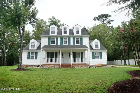 318 Foxhall Ct, Wilmington, NC 28412
