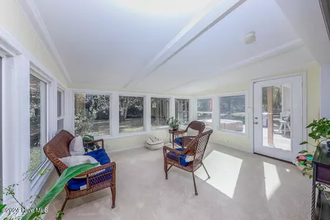 Exterior - 121 Harbour Dr, Hubert, NC 28539 photo 2 of 2