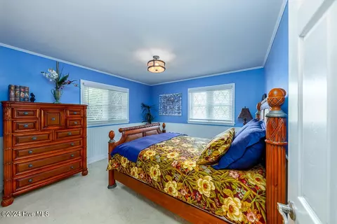 Bedroom - 121 Harbour Dr, Hubert, NC 28539 photo 1 of 5