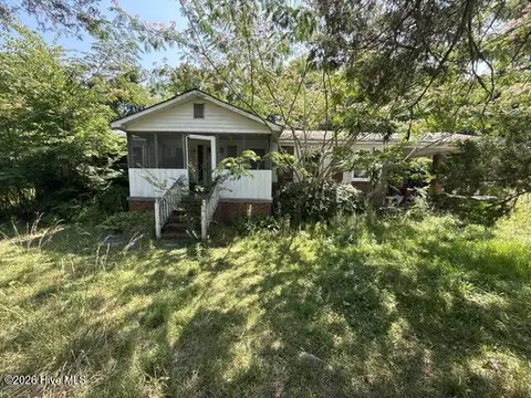 5516 County Line Rd, New Bern, NC 28562
