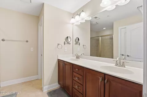 Bath - 130 Shadow Creek Ct, Pinehurst, NC 28374 photo 1 of 3