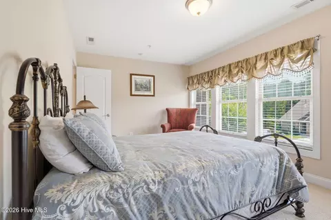 Bedroom - 130 Shadow Creek Ct, Pinehurst, NC 28374 photo 3 of 3