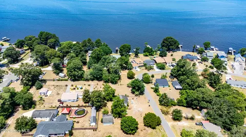 100 Pueblo Trl, Edenton, NC 27932
