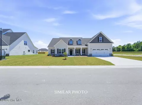 733 Atlantic Coast Ln, Jacksonville, NC 28546