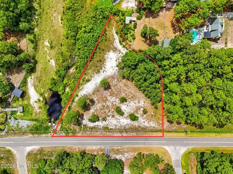 1654 E Boiling Spring Lakes Rd, Southport, NC 28461
