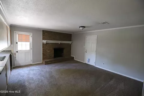 Living - 4422 Forrest Dr, Martinez, GA 30907 photo 1 of 4