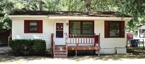 4120 Harrison Dr, Rocky Mount, NC 27804