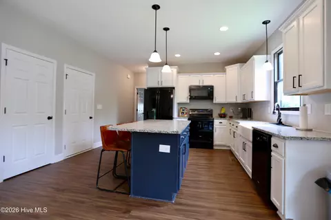 Kitchen - 5 Birdie Ct, Jackson Springs, NC 27281 photo 3 of 4