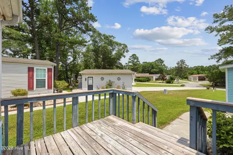 605 Outrigger Ct, Hampstead, NC 28443 photo 27