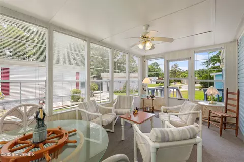 605 Outrigger Ct, Hampstead, NC 28443 photo 26