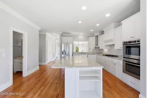 Kitchen - 807 E Front St, New Bern, NC 28560 photo 3 of 6
