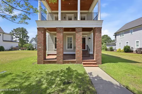 Exterior - 807 E Front St, New Bern, NC 28560 photo 8 of 9