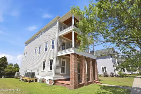 Exterior - 807 E Front St, New Bern, NC 28560 photo 9 of 9
