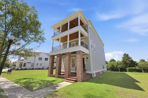 807 E Front St, New Bern, NC 28560
