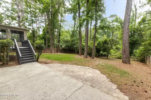 Exterior - 880 Chase Rd, Evans, GA 30809 photo 7 of 9