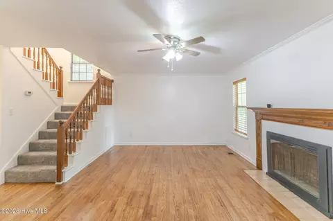 Living - 880 Chase Rd, Evans, GA 30809 photo 7 of 7