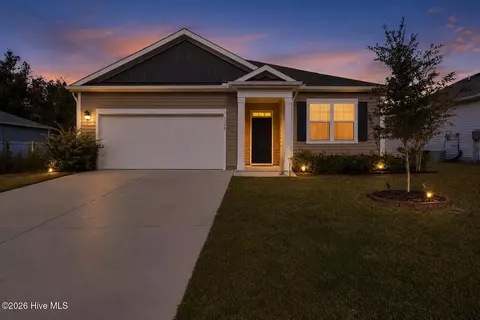 1358 Cadbury Castle Dr SE, Bolivia, NC 28422