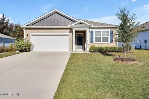 1358 Cadbury Castle Dr SE, Bolivia, NC 28422