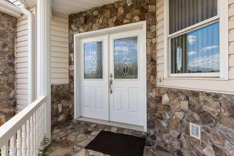 Exterior - 185 Lunsford Rd, Murphy, NC 28906 photo 6 of 29