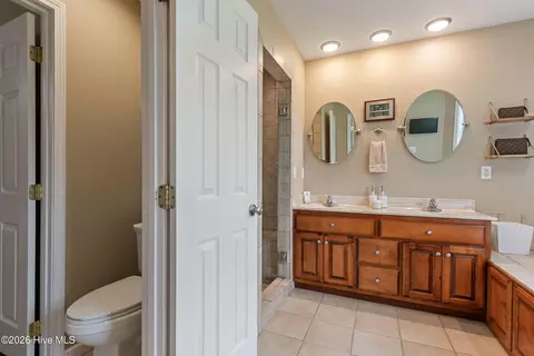 Bath - 185 Lunsford Rd, Murphy, NC 28906 photo 12 of 13