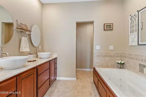 Bath - 185 Lunsford Rd, Murphy, NC 28906 photo 1 of 13