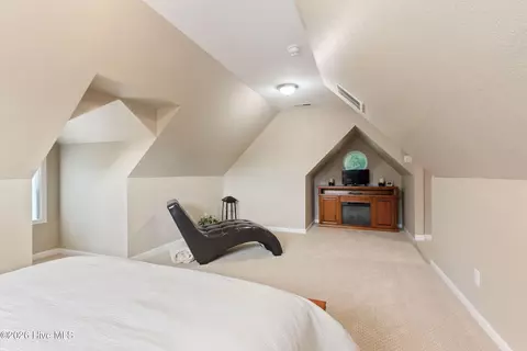 Bedroom - 185 Lunsford Rd, Murphy, NC 28906 photo 8 of 18