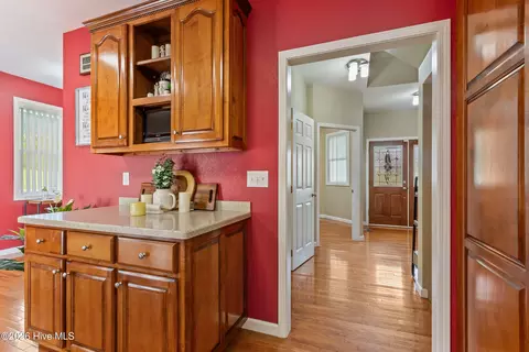 Entry Way - 185 Lunsford Rd, Murphy, NC 28906 photo 6 of 15