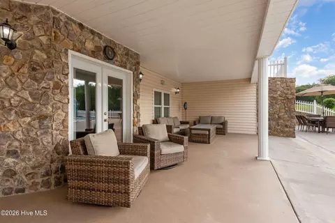 Exterior - 185 Lunsford Rd, Murphy, NC 28906 photo 11 of 29